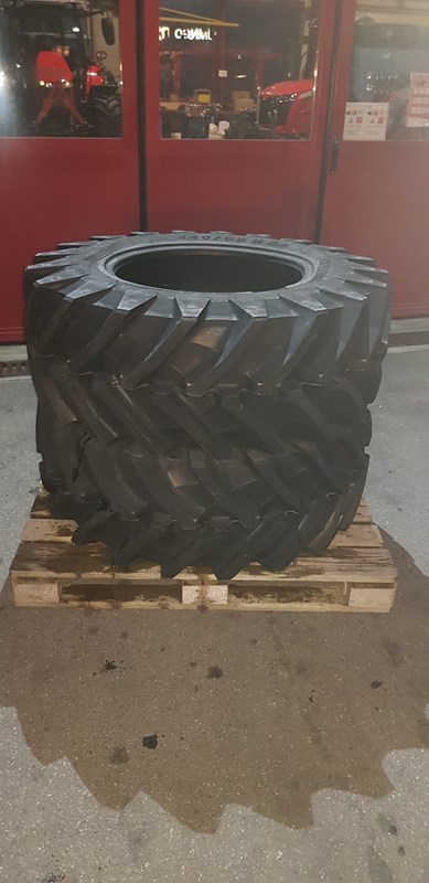 Pneu Trelleborg - 440/65 R24 TM 800