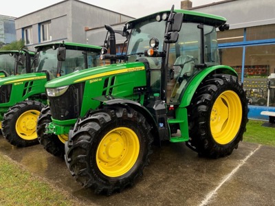 John Deere 5090M