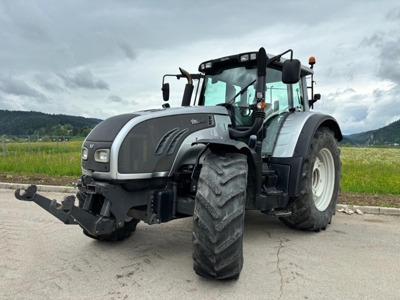 Valtra T183versu