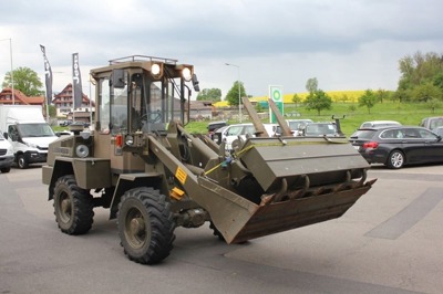 Pneulader Liebherr FUG L508 mit Schaufel und Palettgabel