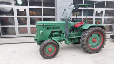 Traktor Bührer OS 12 E