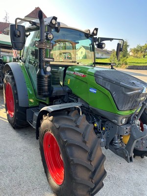 Fendt 211 Vario G 3