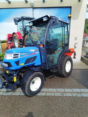 Iseki Kompakttraktor / Kommunaltraktor TM 3267