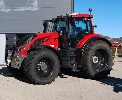 Tracteur Valtra T235 Direct de démonstration