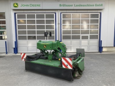 John Deere 131 Frontscheibenmähwerk