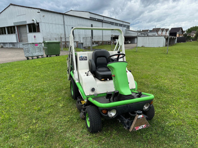 Rasentraktor Etesia 124D