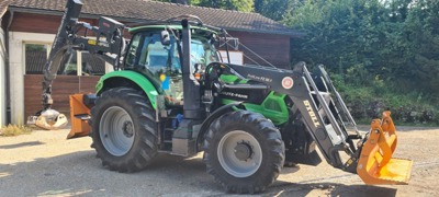 Forsttraktor DEUTZ 6155.4