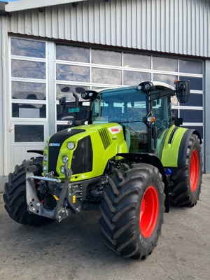 Traktor Claas Arion 420 CIS