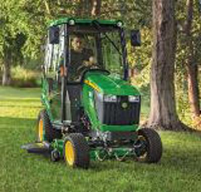 John Deere 1026R