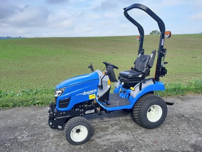 Kleintraktor New Holland Boomer