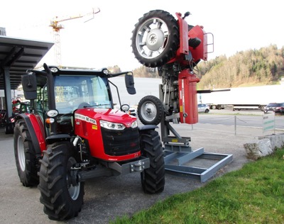 Massey Ferguson MF 4708 M Dyna 2