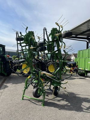 KRONE Vendro 900 Kreiselzettwender