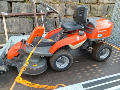 Husqvarna Raider R214TC