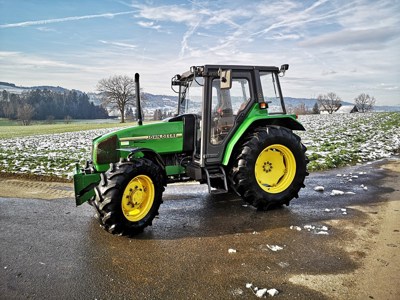 John Deere 3200 X