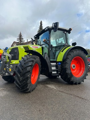 Traktor Claas Arion 450 SWISS+ mit RTK und Cemis 1200