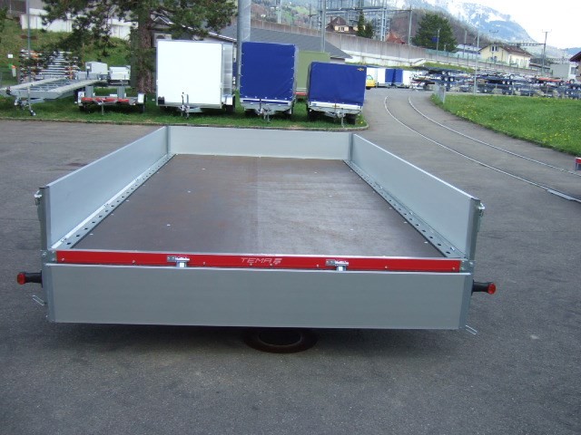 604cf3e2-92ad-4b9c-bcba-81caaffe3d49-Carplatform 4021 3'000kg Bordwände 8.png