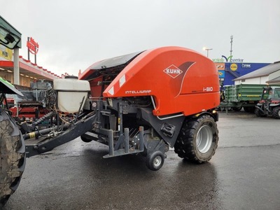 Kuhn I-Bio Rundballenpresse