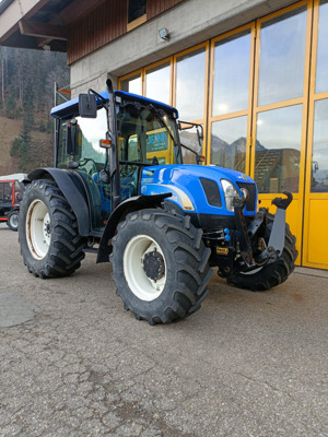 New Holland TN95 DA