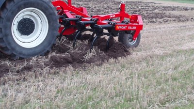 HE-VA Frontgrubber / Cultivateur frontal / Front-Tiller