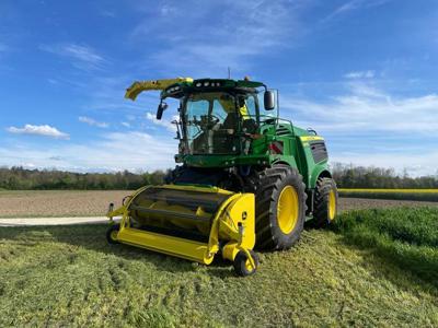 Feldhäcksler 8600i John Deere