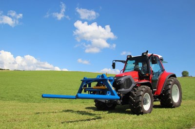 Transportgabel hydraulisch für Rundballen Göweil BTGHY