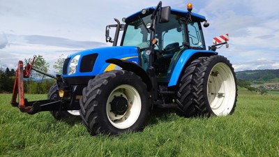 New Holland T5070