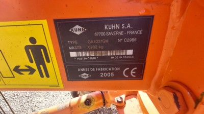 Kreiselschwader / Andaineur Kuhn GA 4321 GM