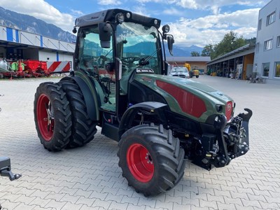 Traktor Hürlimann XF 115 V- Drive