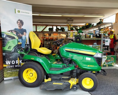 Rasentraktor John Deere X584