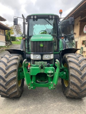 John Deere 6920