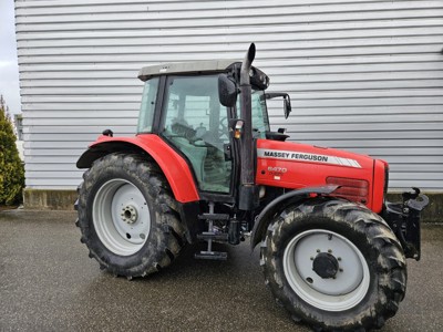 Massey Ferguson 6470