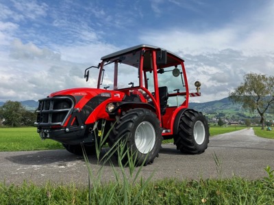 Traktor Stufenlos Antonio Carraro 7600 Infinity