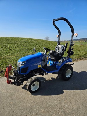 Kleintraktor New Holland Boomer25C