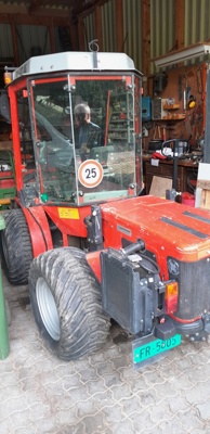 Traktor Carraro A Superpark 3800