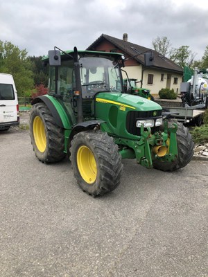 John-Deere 5720