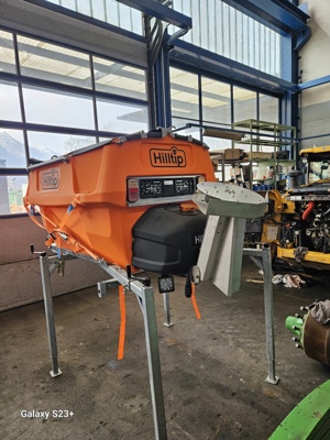 Aufbaustreuer Hilltip HTS 550