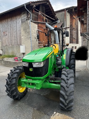 John Deere 5075E OOS