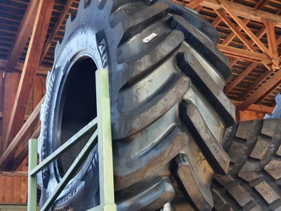 2 Reifen Traktor Bridgestone 540/65R24  5406524