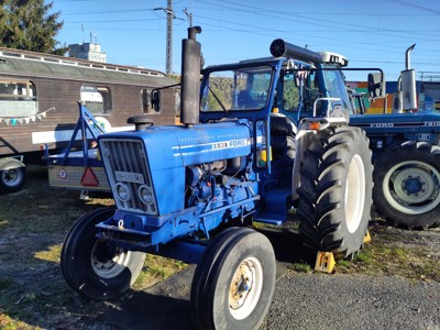 Traktor Ford 6600