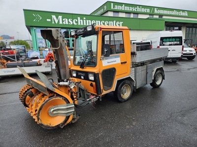 Meili VM 600 mit Zaugg Schneefräse und Anbaugeräte