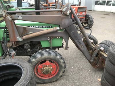 Frontlader zu Fendt 201