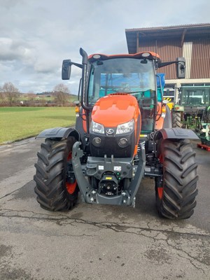 Traktor kubota M 5112