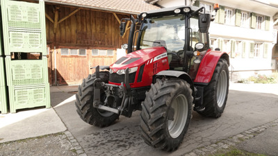 Massey Ferguson 5610