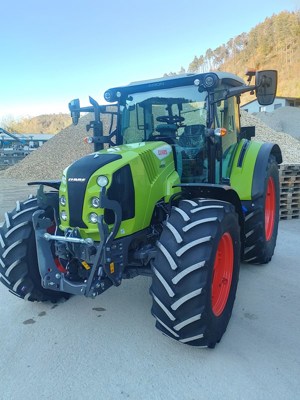 Traktor CLAAS ARION 450