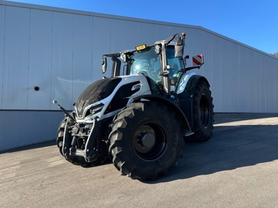 Valtra Q305