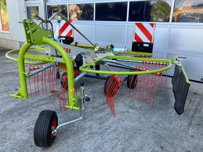 Kreiselschwader Claas Liner 370