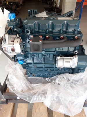 Diesel-Motor Kubota V 1903 / zu Reform NEU