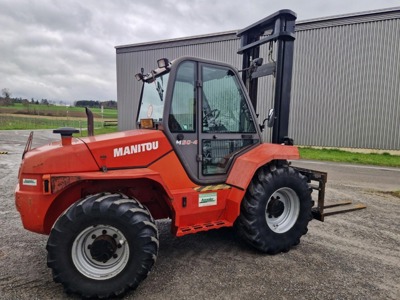 Manitou Allrad-Geländestapler M50-4