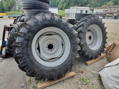 Räderpaar 540/65R34 Trelleborg mit Felge Traktor 5406534