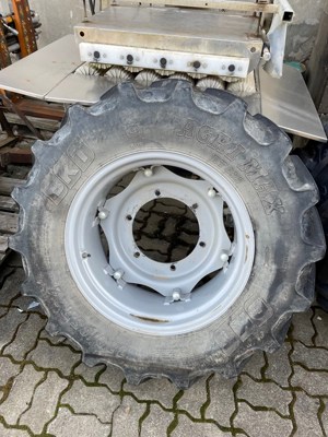 2 Räder 320/85R24